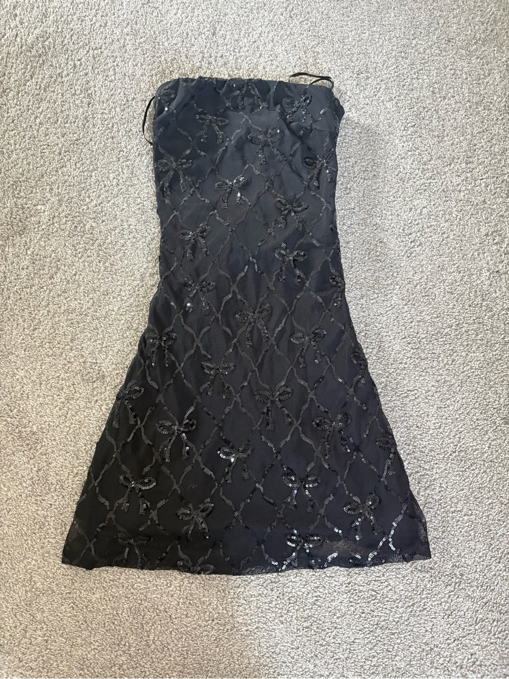 Windsor Black Strapless Sequin Bow-Pattern Dress